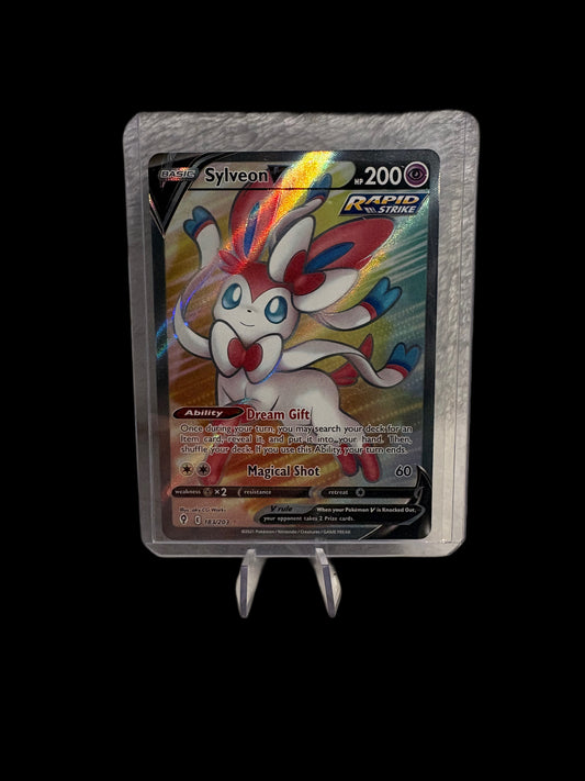 Sylveon V 183/203 - Pokémon Evolving Skies